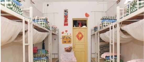 承德华中管理中专学校