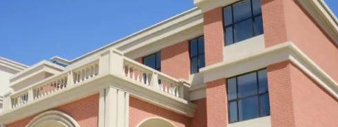 大连工业大学艺术与信息工程学院是不是双大学？