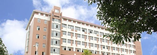 南昌中等专业学校