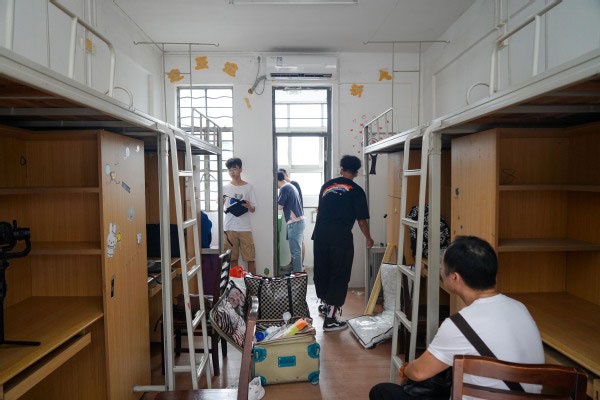 广东财经大学国际学院