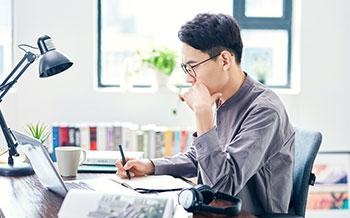 使用专业软件