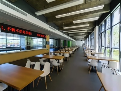 北京外国语大学附属杭州橄榄树学校北外附属杭州橄榄树学校环境