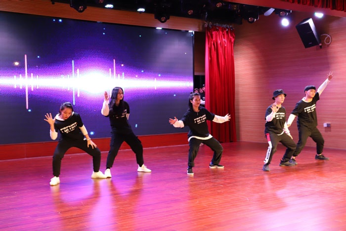 广东财经大学国际学院