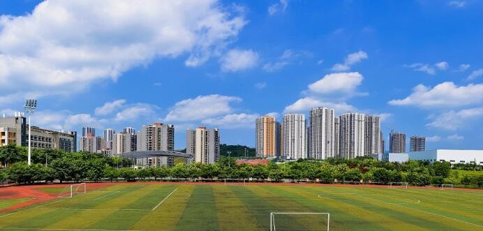 重庆工业职业技术学院网站