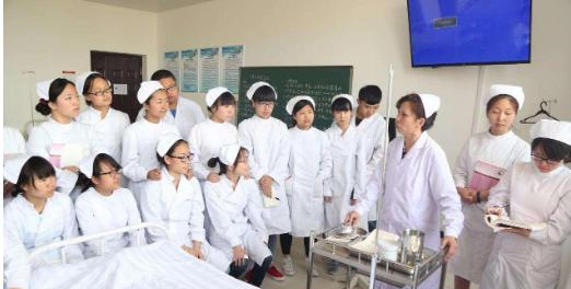 云南省普洱卫生学校2022年招生办