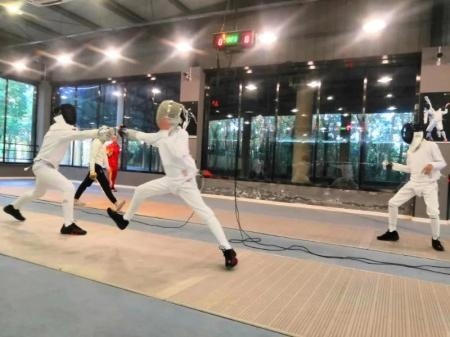 击剑训练.jpg