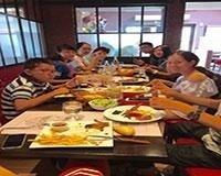 参观世界上古老、大、知名的博物馆之一—卢浮宫