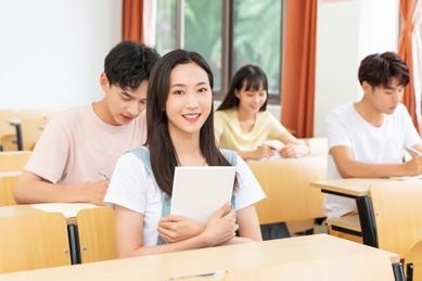 提升想短期入门会计的所有学员