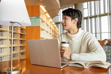 法语爱好者，喜欢法国风土人情及历史文化的同学