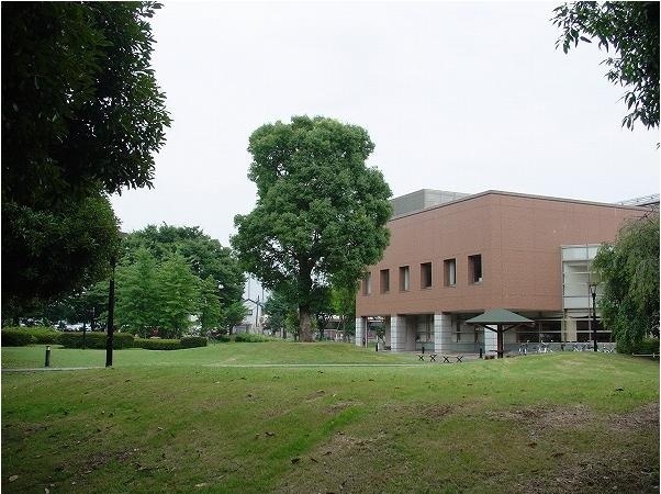 群马医疗与福利大学