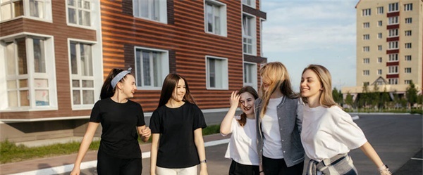 武汉交通科技学校