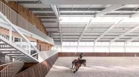 室内马场2.jpg