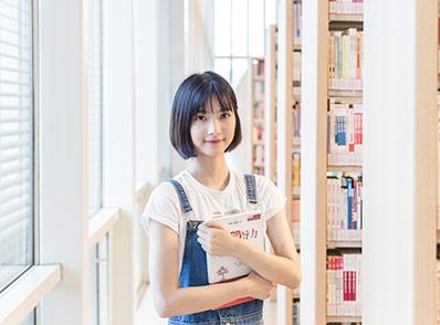 奠定扎实理论基础
