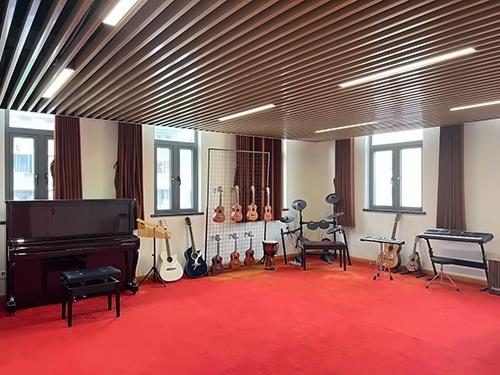 上海uec学校音乐教室