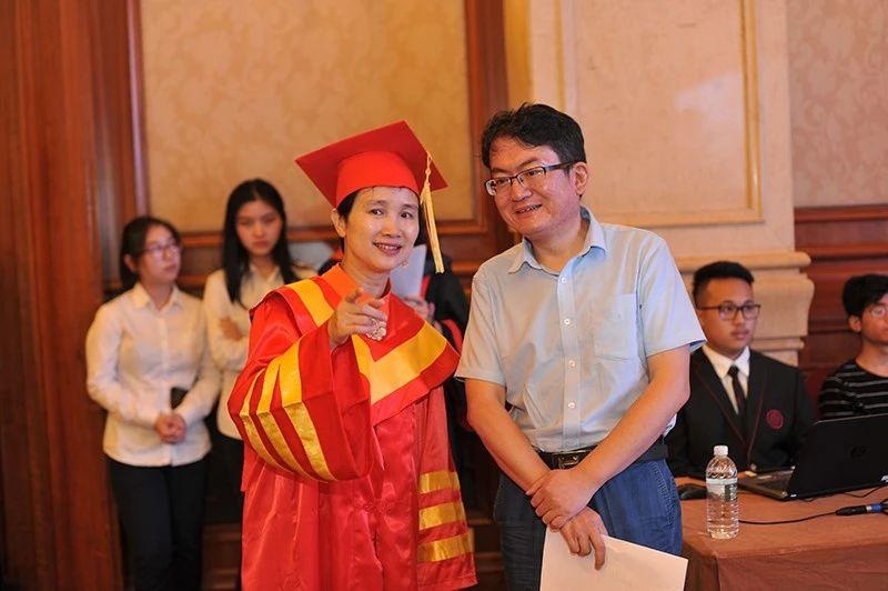 毕业典礼现场.jpg