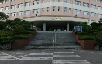又石大学