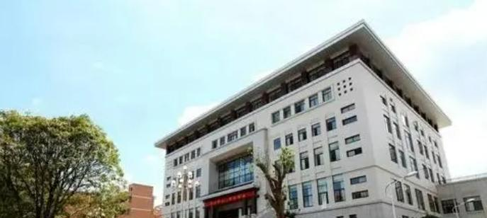 东吴外国语师范学校