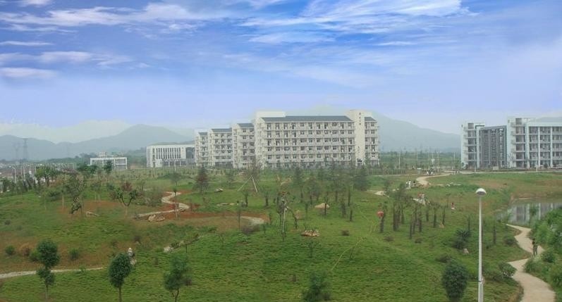 安庆医药高等专科学校单招报名时间