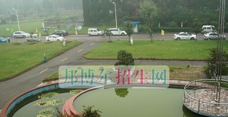 河南煤炭卫生学校