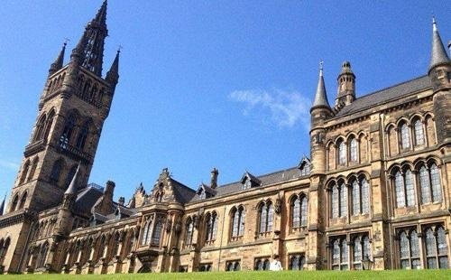 格拉斯哥大学