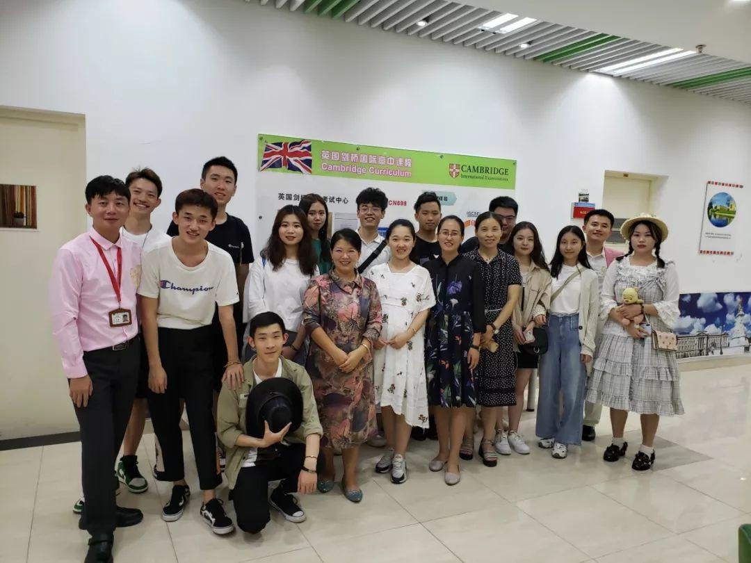 上海金苹果双语学校国际部毕业生分享.jpg