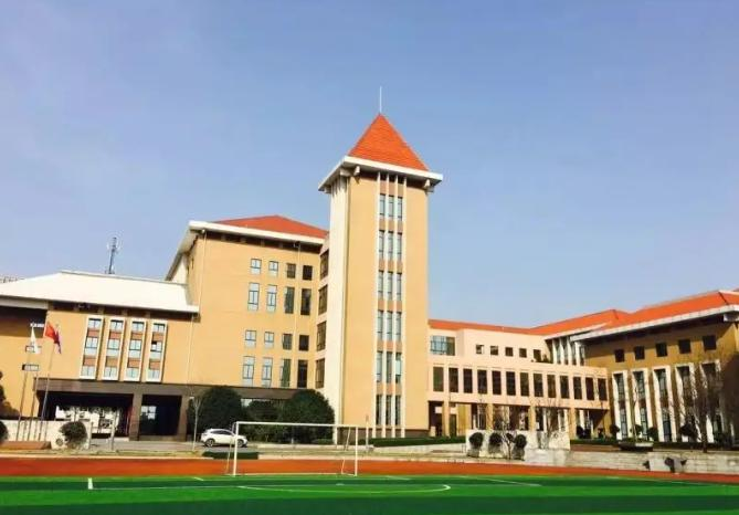 长沙玮希国际学校初中中英双语课程