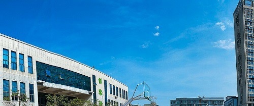 长沙华中涉外职业高中