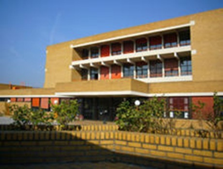 下奥地利师范学院