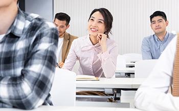 需出国留学
