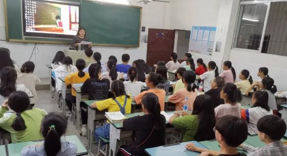 四川省开江县职业中学