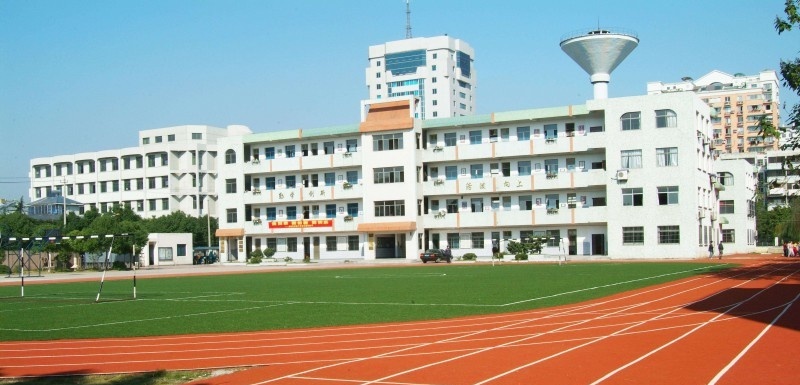 陇南卫生学校