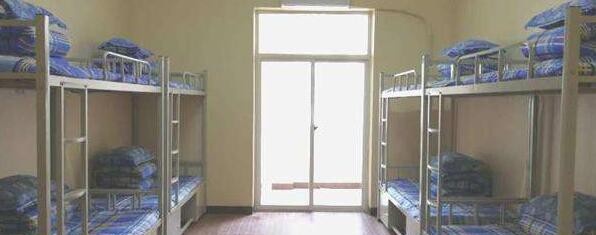 普安中等职业学校