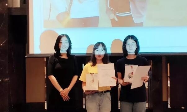 上海诺科学校学子在ETS写作大赛中斩获佳绩.jpg
