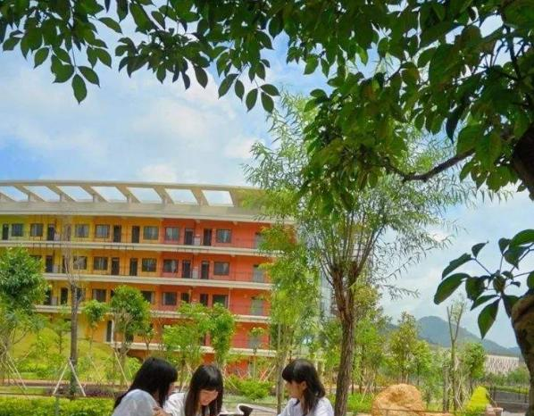 南阳第三中等职业学校