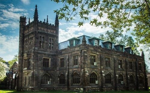 普林斯顿大学