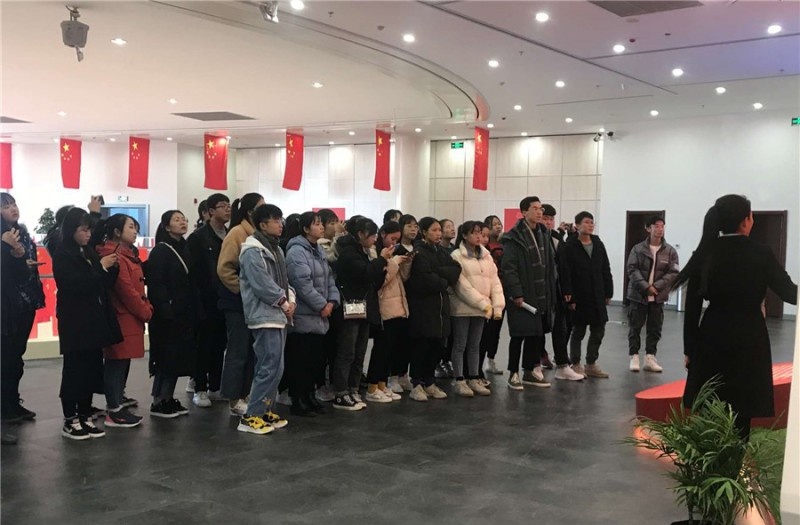 甘肃省卫生学校