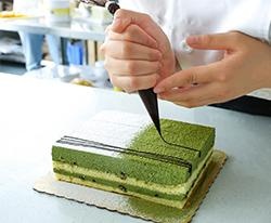 韩式裱花奶油霜抹面直胚技巧