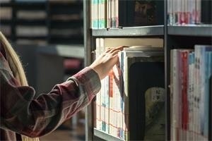 河南财经政法大学在职研究生优势.jpg