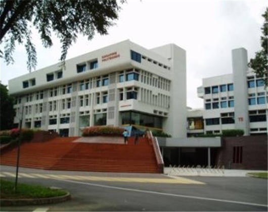 新加坡理工学院