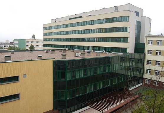 居里夫人大学