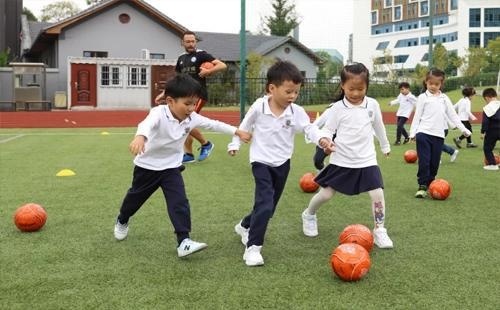 宁波鄞州赫德实验学校
