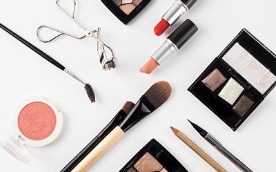 对化妆很感兴趣的学员