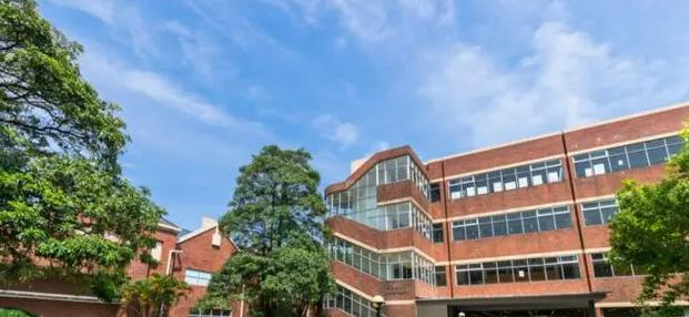广州美国人国际学校初中部2023年入学考试