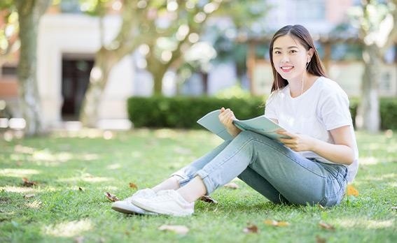 学费全免
