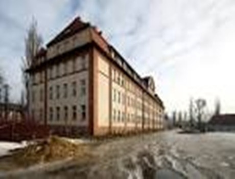 弗罗茨瓦夫国际物流运输学校