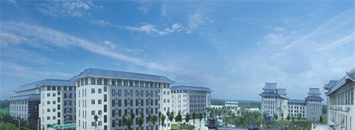 江苏省灌南中等专业学校