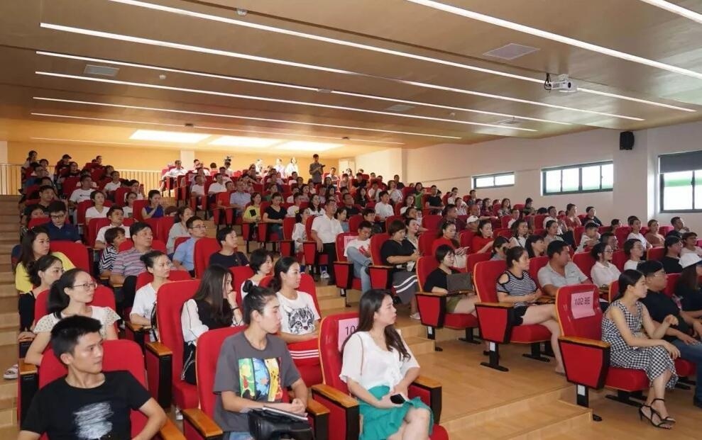 班级展示汇报活动.jpg