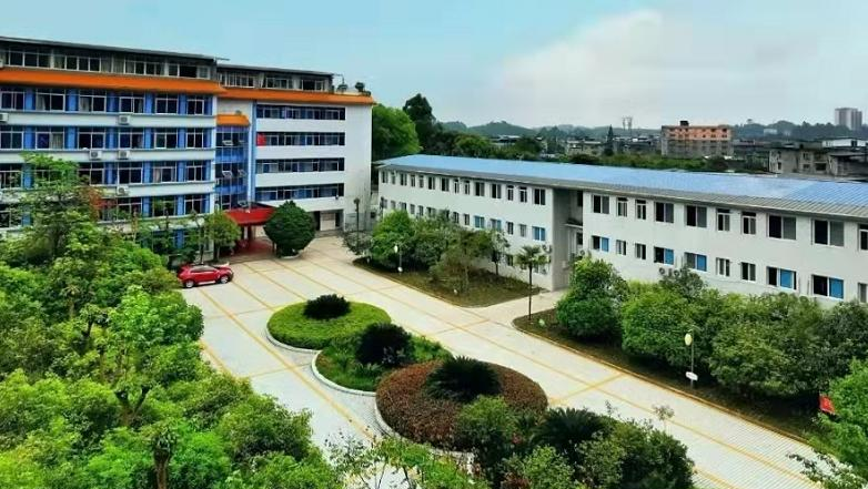 乐山欣欣艺术职业学校2022年录取分数线