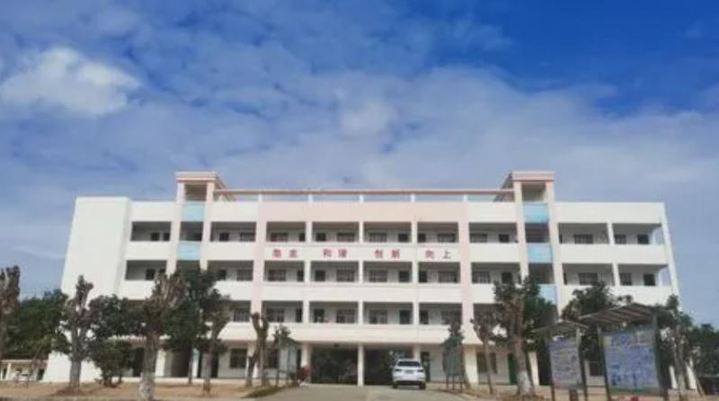 乐东民族思源实验高级中学历年招生分数线一览表(2023参考)