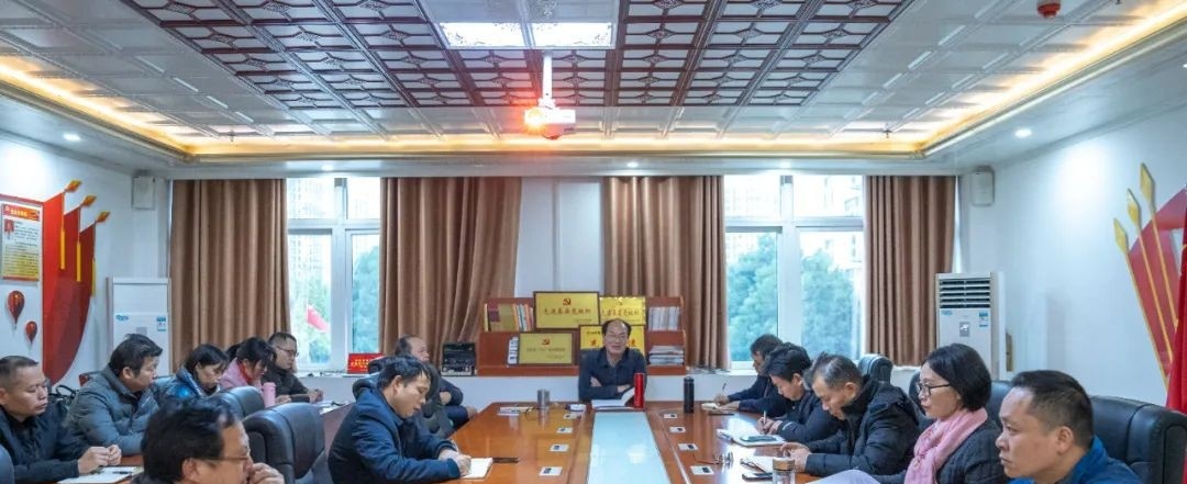 江西华忆电子工业中等专业学校